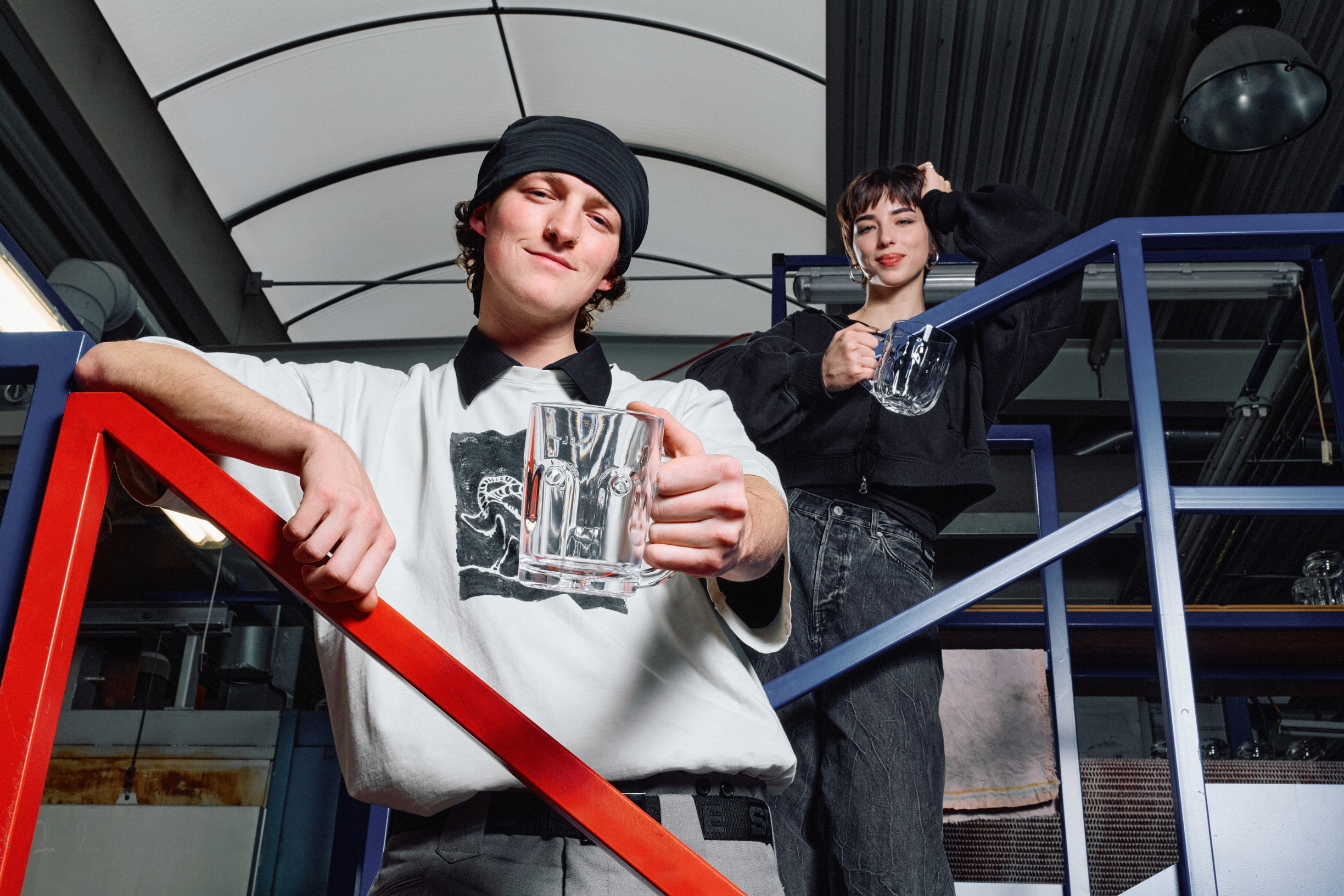 Roku 2026, na zdraví! Do českých restaurací se vrací pivní půllitry z českého křišťálu