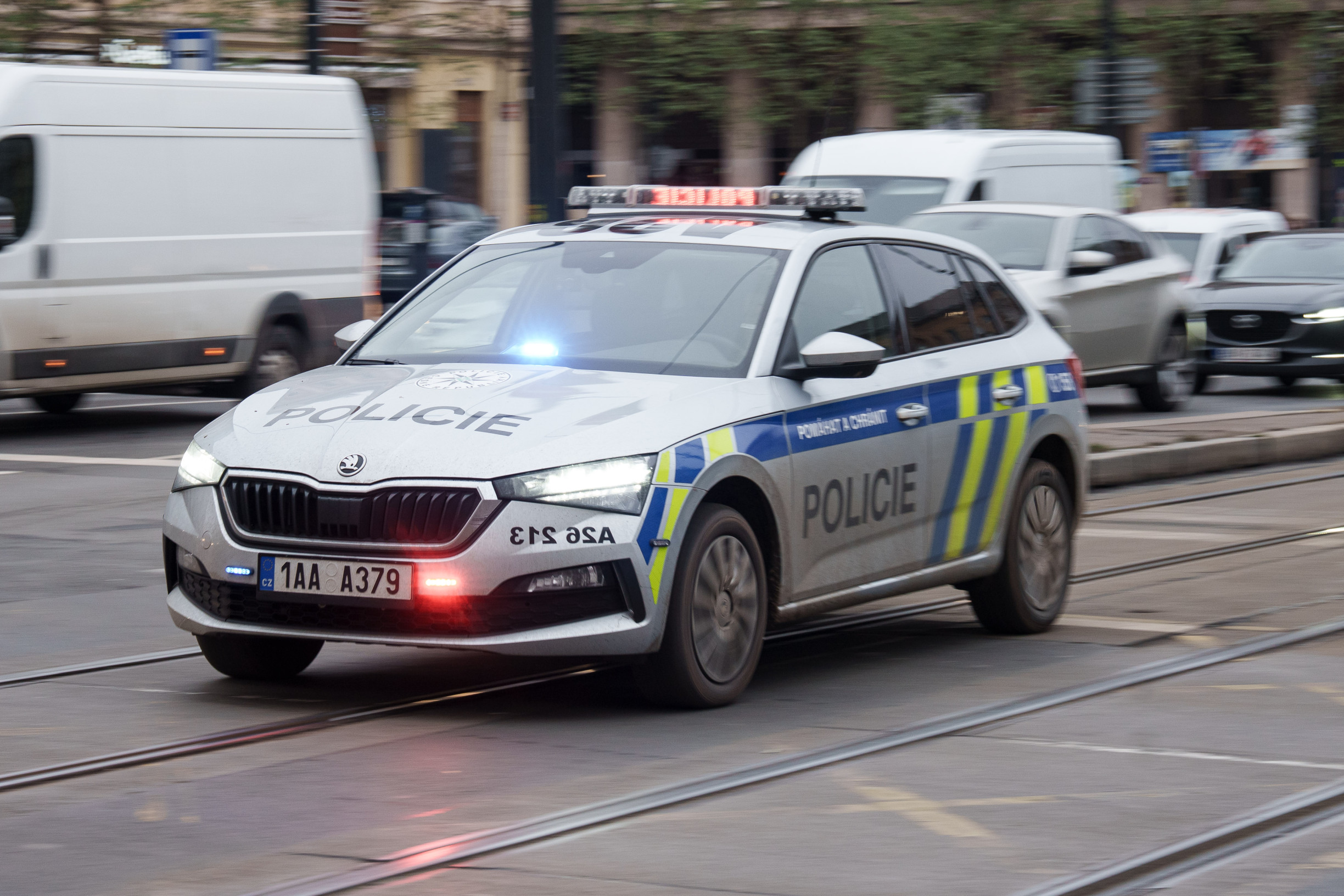 Dvě úmrtí během jedné noci, další novorozence museli oživovat. Policie řeší, co se stalo v litoměřické porodnici