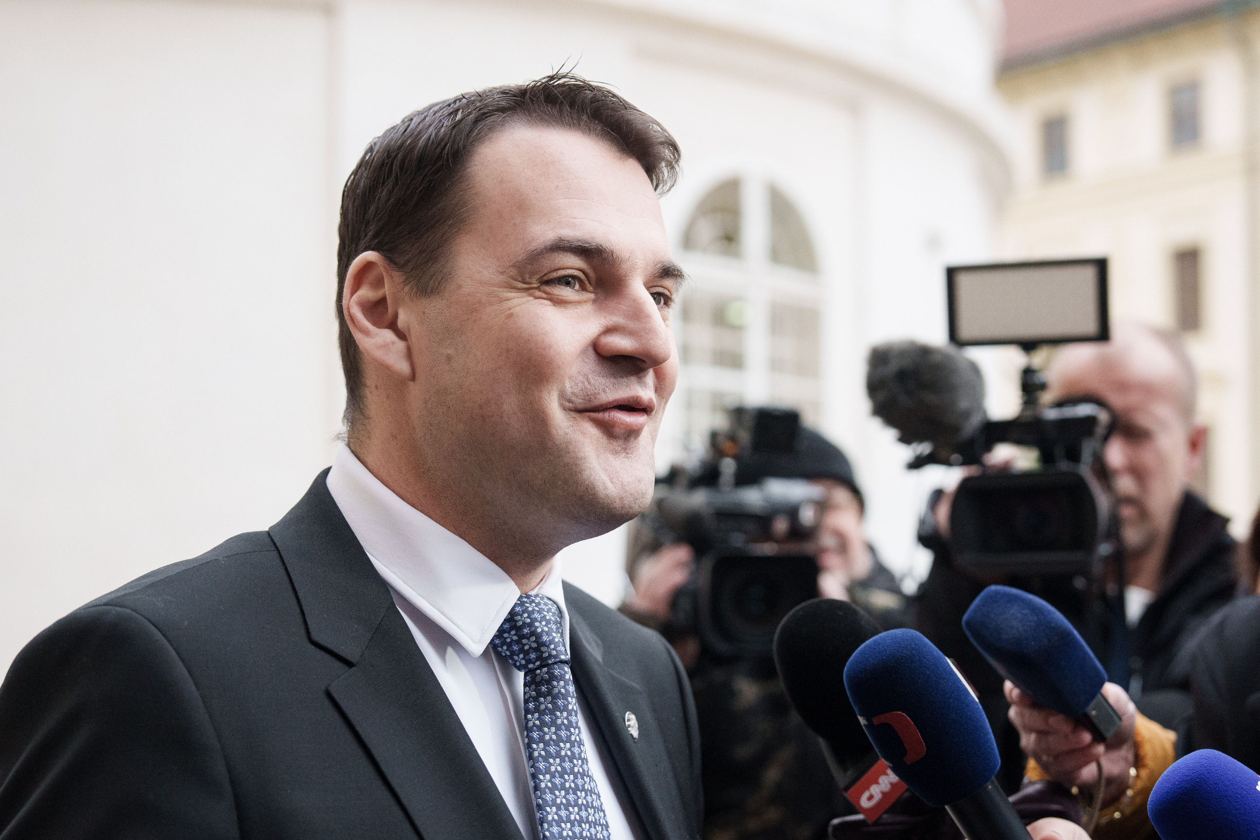 Pointa N: Jak Macinka dostal notičky z Washingtonu