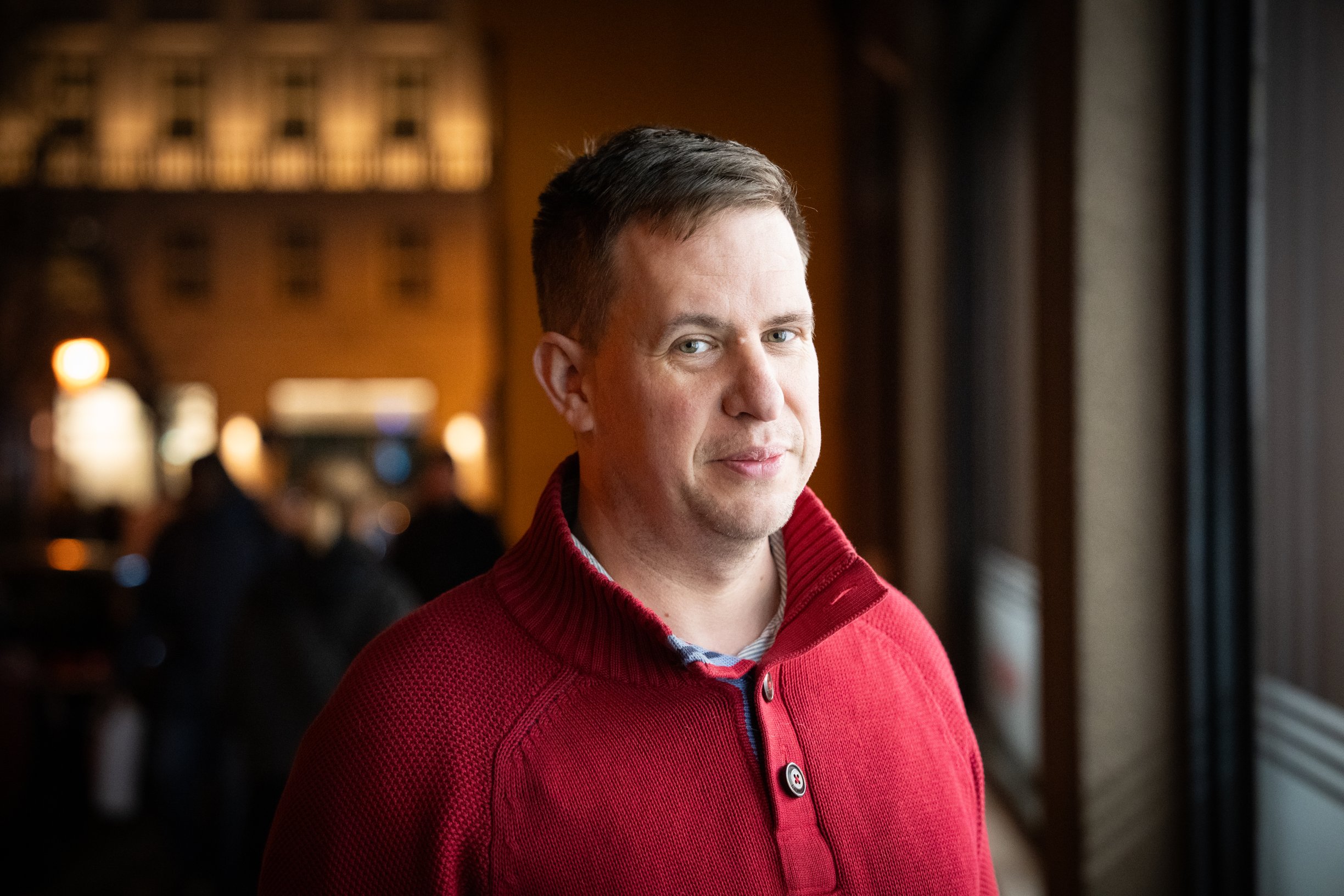 Dopravně nejchudší skupina se nejméně identifikuje s demokracií. Vyvěrá to z frustrace, říká expert