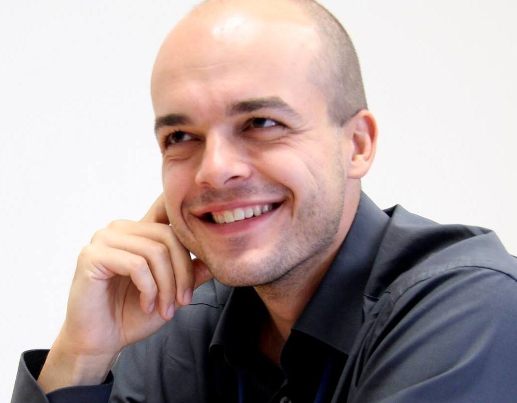 Filozofie jako terapie úzkosti. Román Zviditelnění ukazuje, jak důležité je prožívat