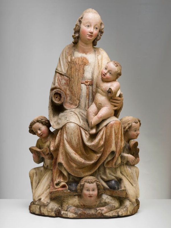 Národní galerie Praha představila jedinečnou sochu madony z Havraně