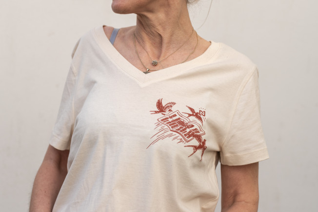 Dámské tričko „Nezávislá novinařina“ (velikost S)