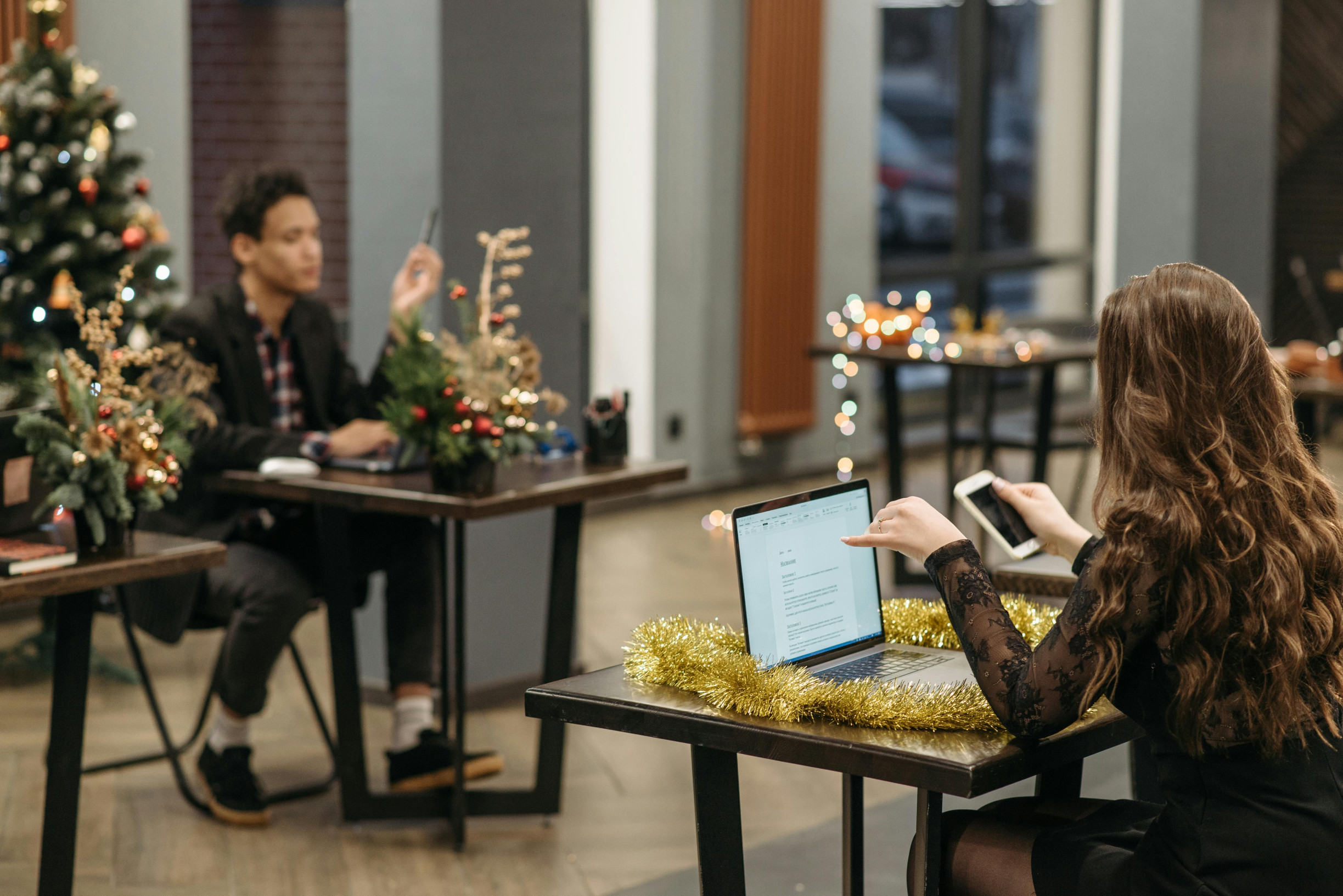 Vánoce si uděláme o den dřív, dcera to ještě nepozná. Do práce o svátcích ochotněji míří lidé, kteří nemají děti