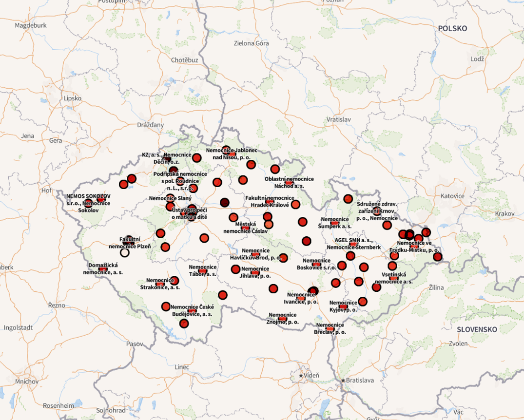 Mapa porodnic: Kde se rodí nejméně dětí a které jsou pod bezpečným limitem