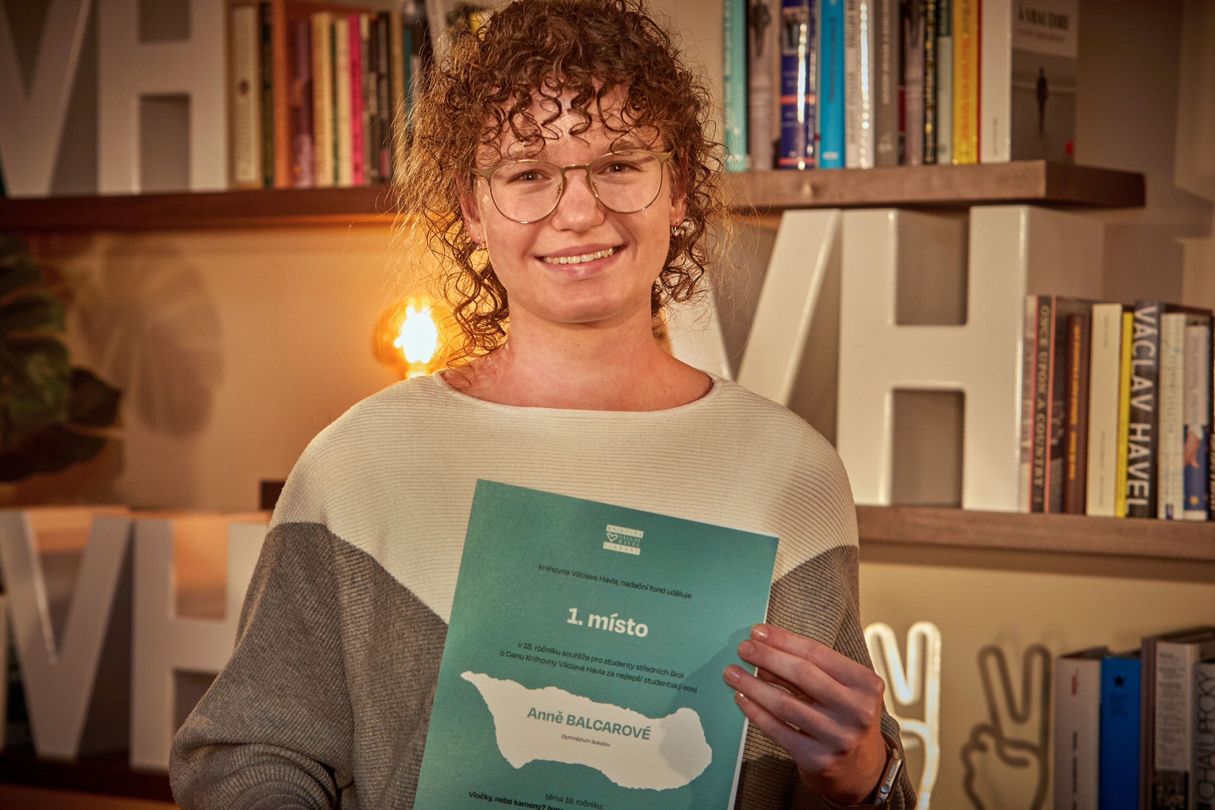 Nejlepší studentské eseje: Vločky, nebo kameny? Nad rámec Mohsovy stupnice tvrdosti