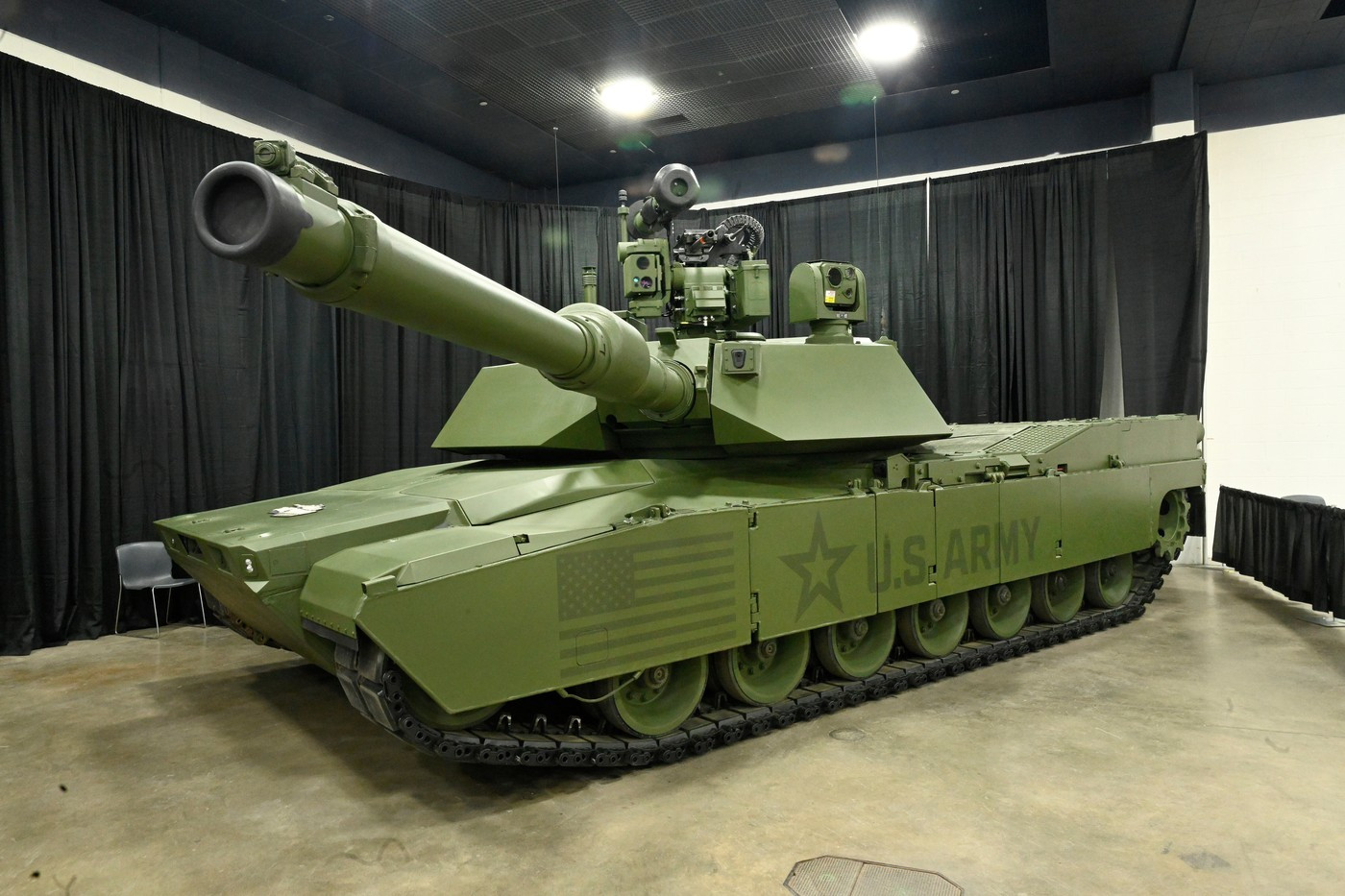 Vývoj bojů (1422. den): Američané představili nový tank Abrams. Jak jej změnili pod vlivem války na Ukrajině?