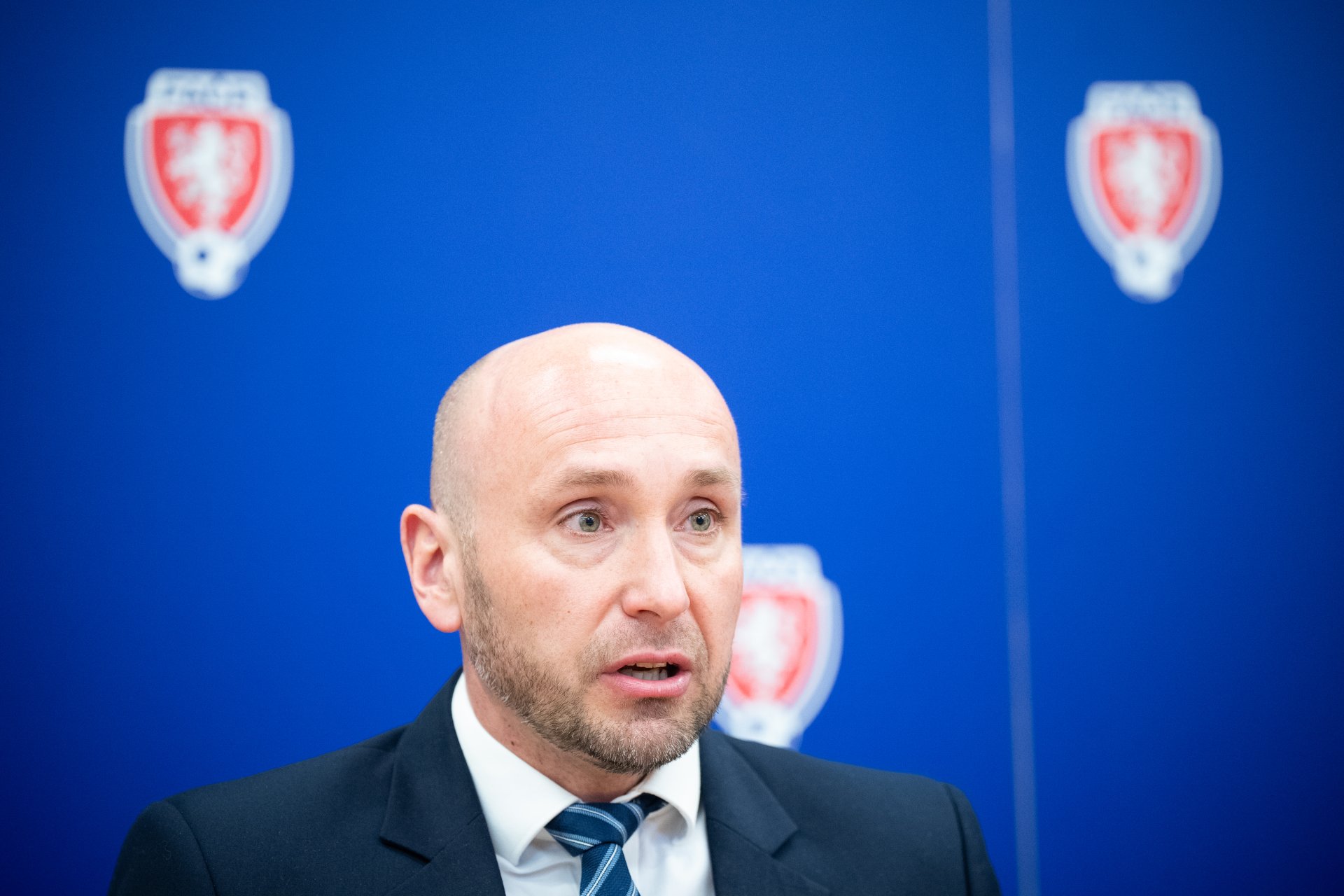 Pomohl rozkrýt „mafii“ ve fotbale. „Jako když někdo vsadí tisíce na Kladno proti Barceloně a vyhraje,“ líčí praktiky