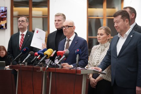 Rizikové a chaotické, veřejnoprávní média budou zranitelná, hodnotí expertka Klempířův návrh