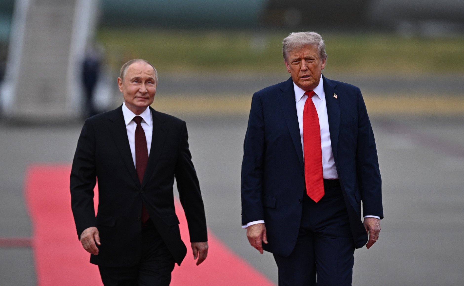 Trump a Putin přetvářejí evropskou bezpečnost. Patří jim za to velký dík