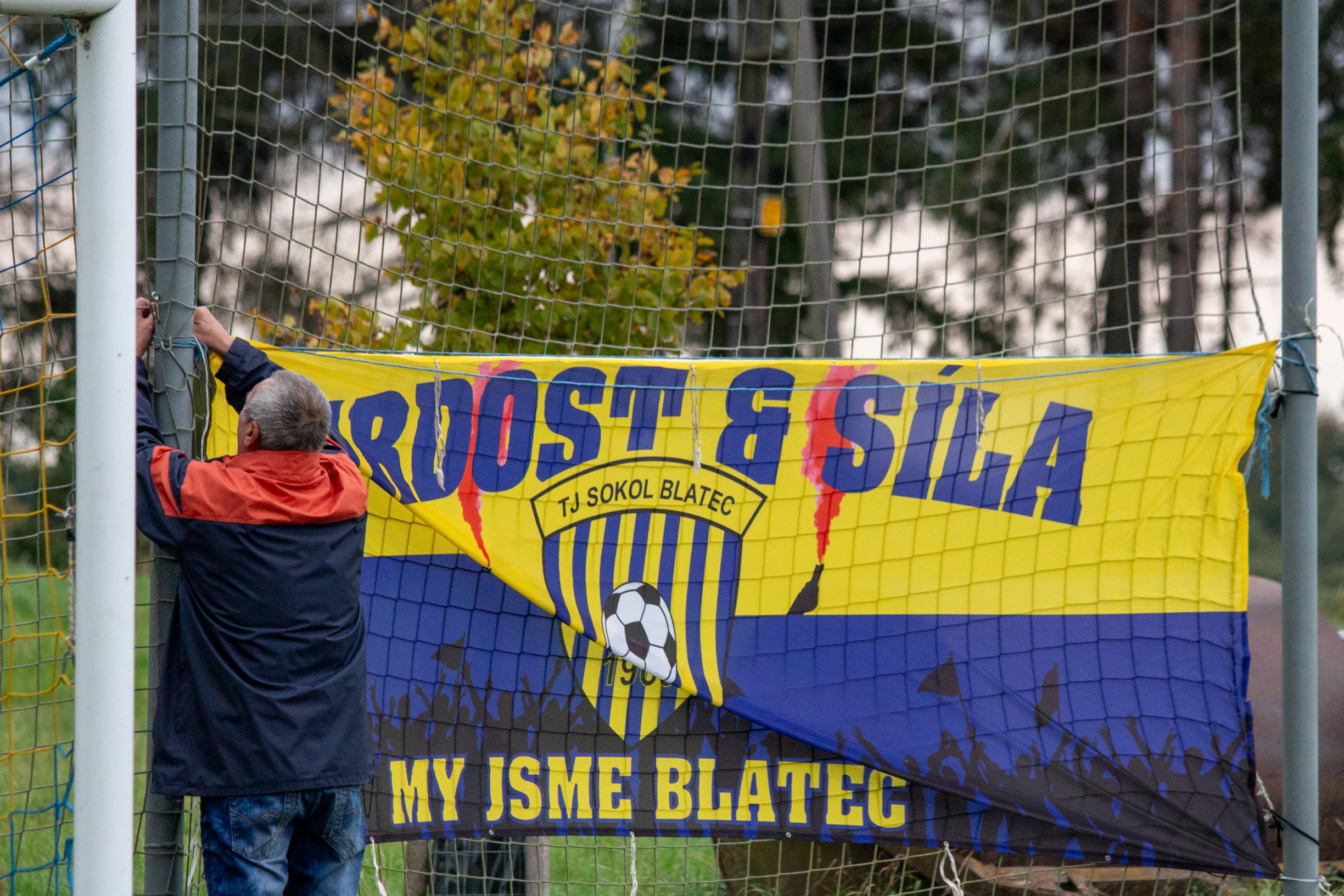 Fotbaloví srdcaři: „Kdo to bude dělat, když ne my?“ říká kapitán týmu z osmé ligy