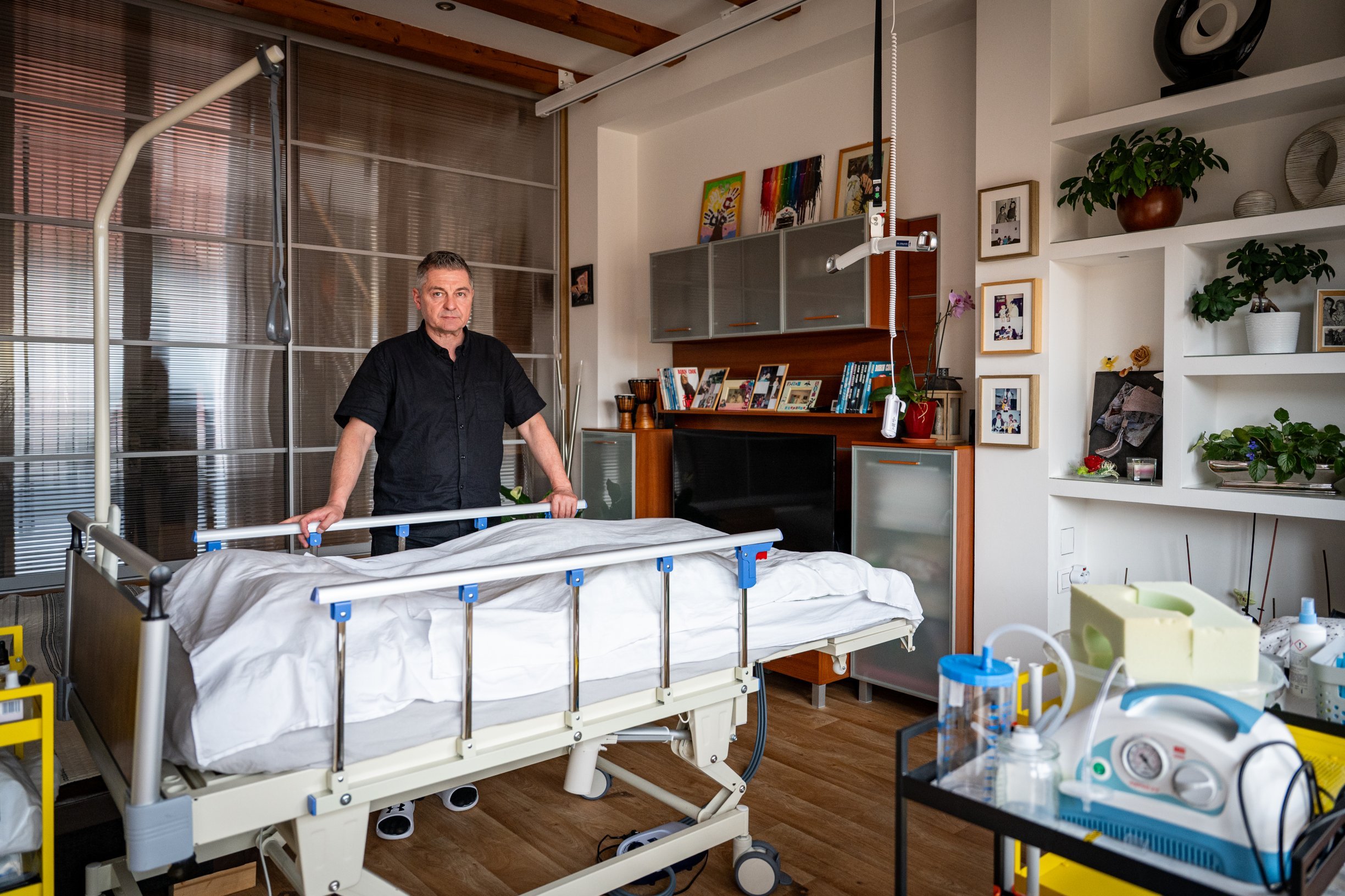 Jediný úder, kóma a smrt. Případ, který se policistům nechtělo vyšetřovat, má nečekané pokračování