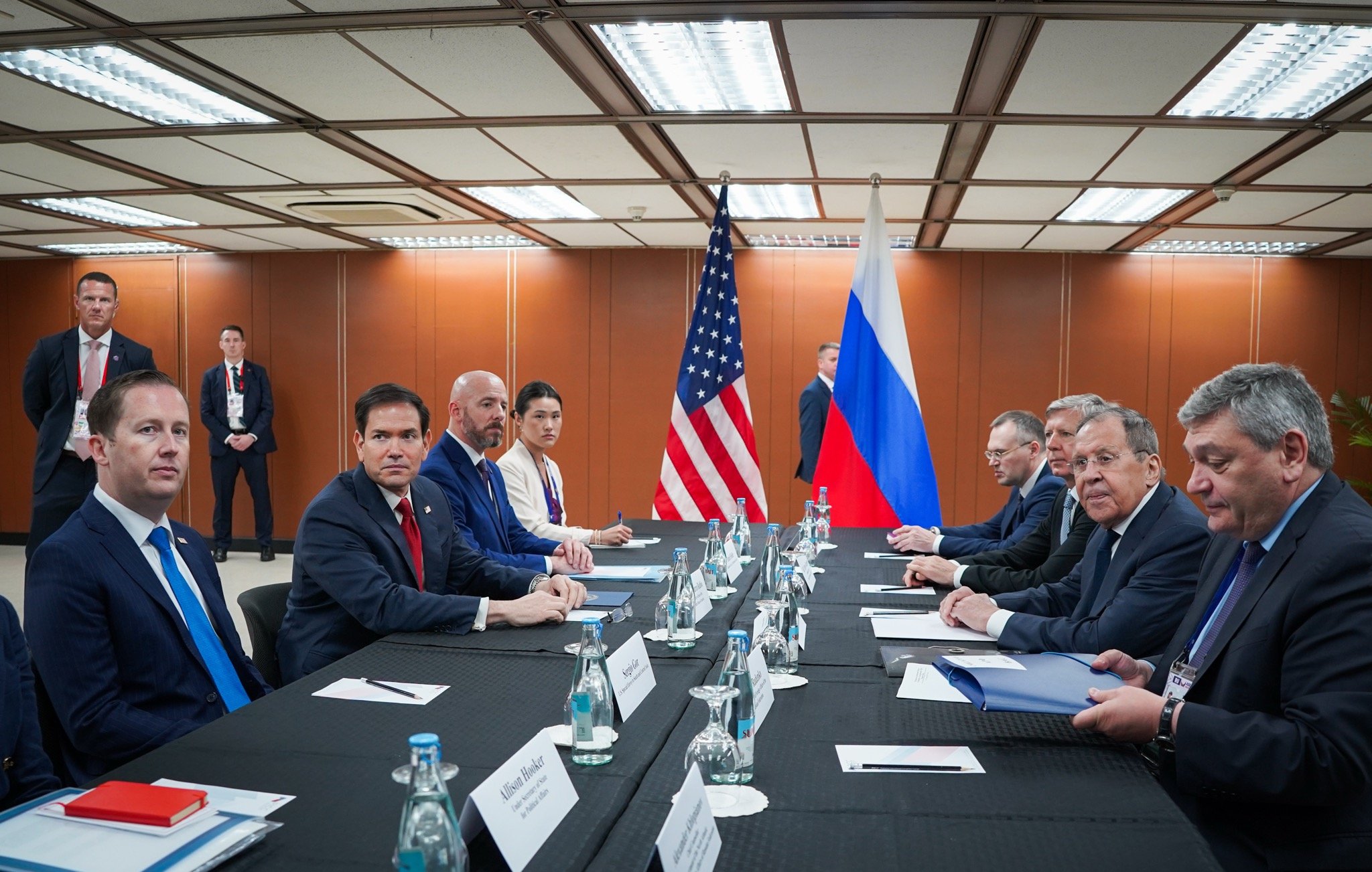 Duch Anchorage je mrtev, nic vracet nebudeme, řekl Lavrov Rubiovi