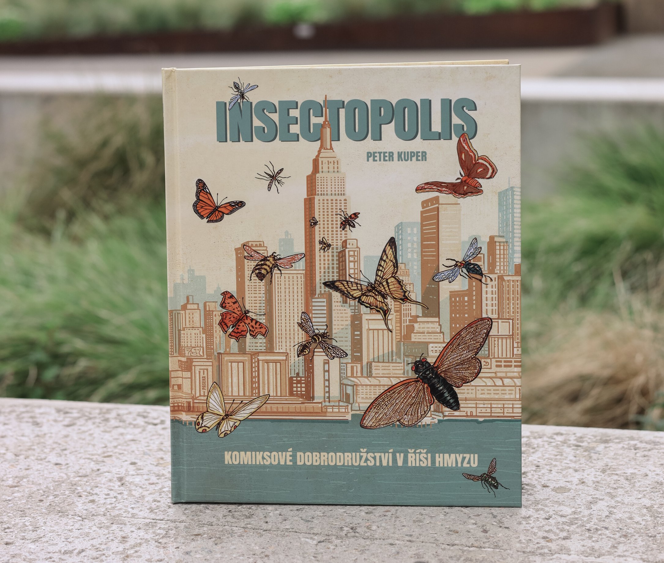 Kniha Insectopolis ukazuje, že bez lidstva by se dějiny obešly. Bez hmyzu ne
