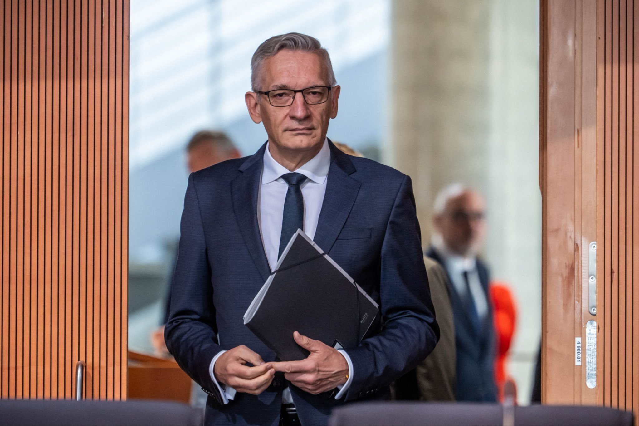 Nikdo nepředstavuje tak konkrétní hrozbu jako Rusko, řekli němečtí tajní. NATO má plán, jak ho porazit hned na začátku